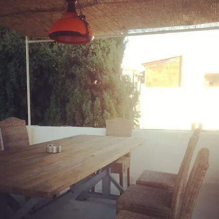 The Monkey Πανσιόν 2*