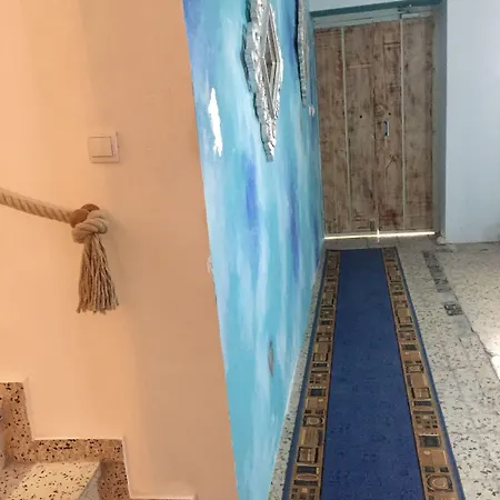 The Monkey 2* Marbellac