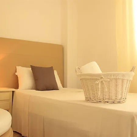 The Monkey Maison d'hôtes Marbellac