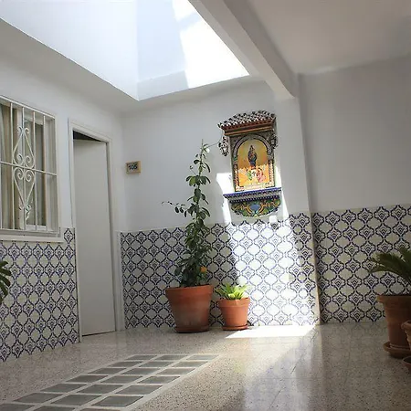 The Monkey Maison d'hôtes 2*